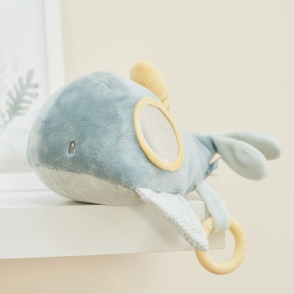 NATTOU VELRYBA PLYŠOVÁ S 8 AKTIVITAMI SALLY 32 CM ROMEO, JULES & SALLY - AKTIVNÍ HRAČKY - PRO DĚTI