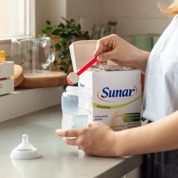 SUNAR SENSITIVE 2 POKRAČOVACÍ KOJENECKÉ MLÉKO 500G - EXPIRACE 8.4.2026 - KOJENECKÁ MLÉKA - KRMENÍ