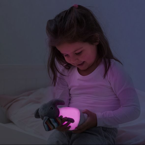 ZAZU SLON ELLI - KÝVACÍ NOČNÍ SVĚTLO - NOČNÍ SVĚTLA - SPINKÁNÍ