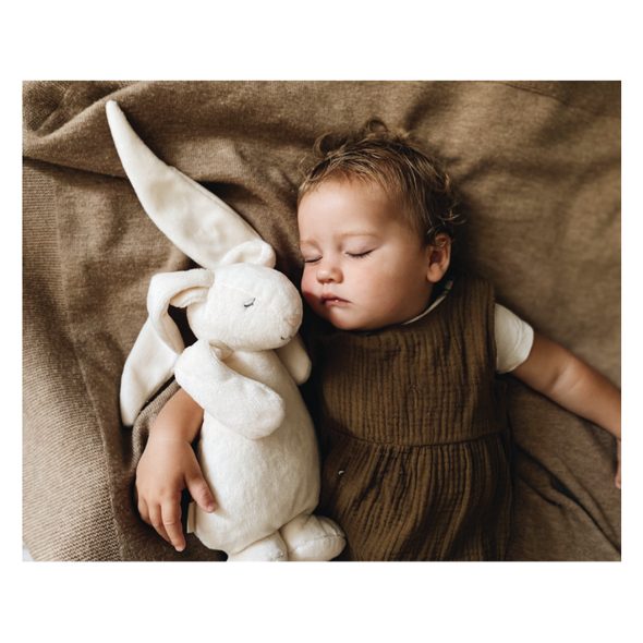 MOONIE USÍNÁČEK ZAJÍČEK 2.0 ORGANIC CAPPUCCINO - USÍNÁČCI MAZLÍCÍ - PRO DĚTI