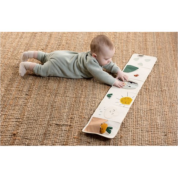 TINY LOVE KNÍŽKA PRO NEJMENŠÍ GARDEN OF ADVENTURES - KNÍŽKY PRO NEJMENŠÍ - PRO DĚTI