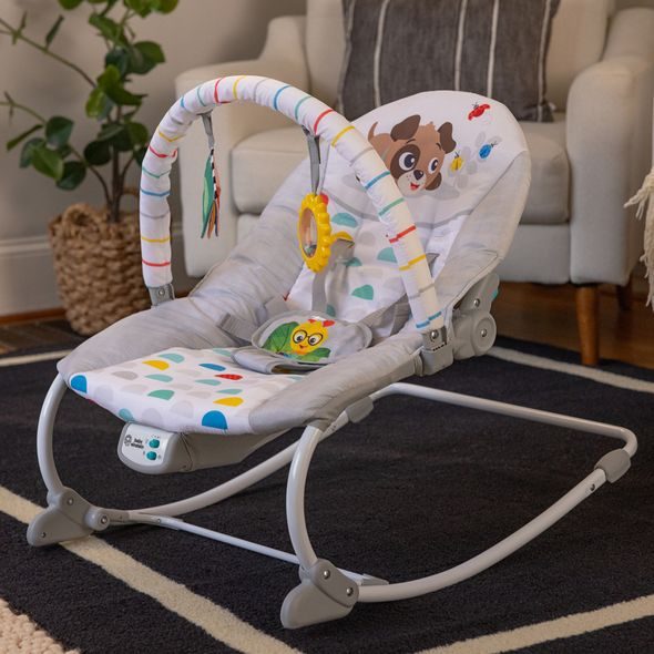 BABY EINSTEIN LEHÁTKO HUDEBNÍ VIBRUJÍCÍ DEAN'S DISCOVERY SPOT™ 0M+ DO 9KG - LEHÁTKA A HOUPADLA - SPINKÁNÍ