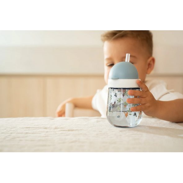 LITTLE DUTCH HRNEK S BRČKEM 300 ML 9M+ FOREST FRIENDS - DĚTSKÉ HRNEČKY - KRMENÍ