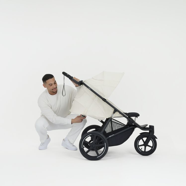 Avi Spin – ergonomická poloha vleže pro novorozence