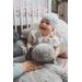 ENIE BABY DĚTSKÁ ČEPICE 16-18M GREY LEAVES - ČEPIČKY A KLOBOUČKY - PRO DĚTI
