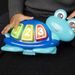 BABY EINSTEIN SKÁKADLO NEPTUNE’S OCEAN DISCOVERY™ 6M+ DO 11KG - VOZÍTKA A ODRÁŽEDLA - PRO DĚTI