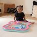 BABY EINSTEIN PODLOŽKA VODNÍ PRO ROZVOJ MOTORIKY JIGGLING JANET™ TUMMY TIME, 0M+ - HRACÍ DEKY - PRO DĚTI