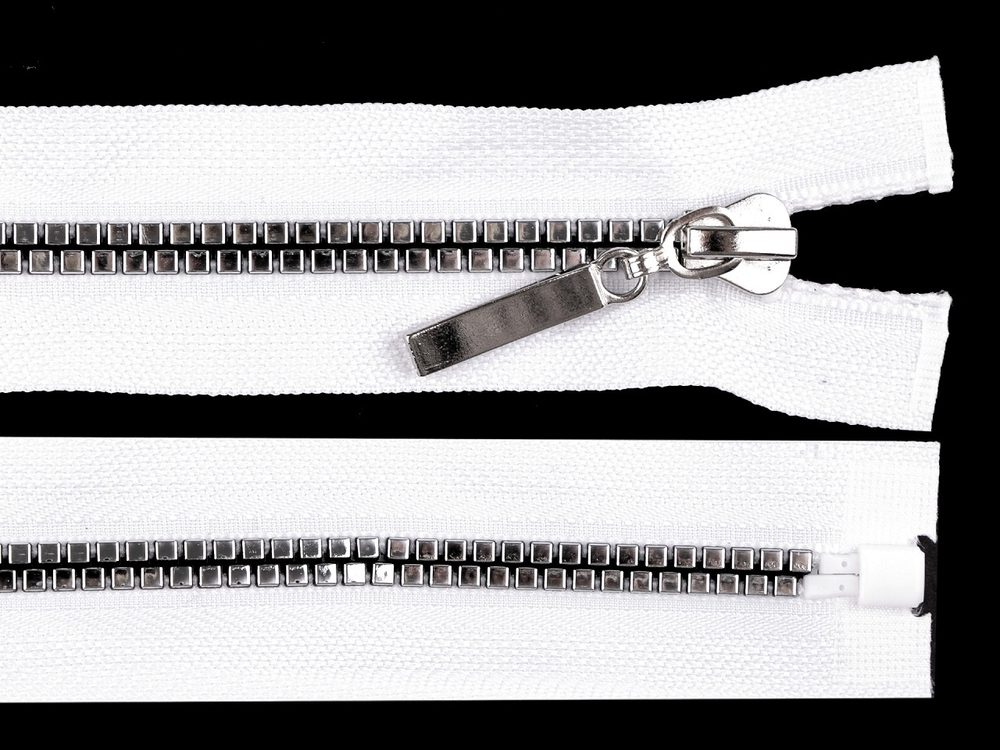 Kostěný zip šíře 5 mm délka 60 cm kostičky - bílá stříbrná