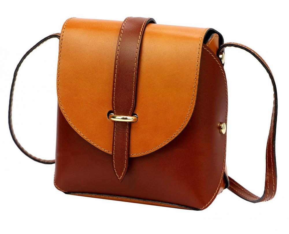 Kožená moderní malá dámská crossbody kabelka hnědá / camel hnědá