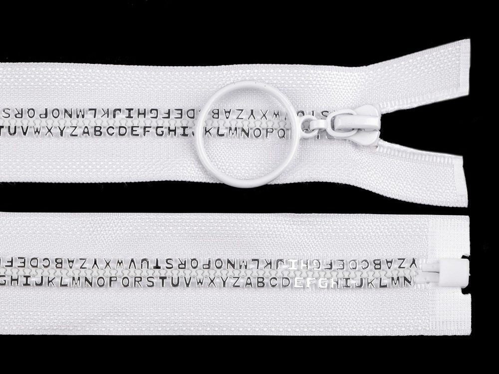 Kostěný zip šíře 5 mm délka 60 cm písmenka - 101 bílá stříbrná