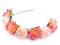 Čelenka s růžemi