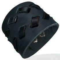 Široký kožený náramek