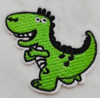 Nažehlovačka dinosaurus zelený