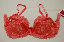 Push-up podprsenka Mistress V-4260