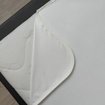 Povláček EMA - Velikonoce Žlutá 55/550 45x45 cm