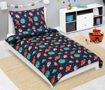 Zásuvka bílá s látkou střední P1374/S