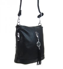 Malá crossbody dámská kabelka s přívěskem 1994-BB černá