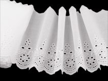 Bavlněná madeira - štykování šíře 13 cm metráž