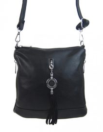 Malá crossbody dámská kabelka s přívěskem 1994-BB černá