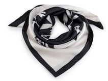 Saténový šátek 65x65 cm