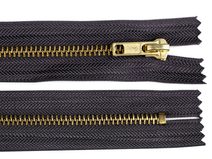 Kovový / mosazný zip šíře 6 mm délka 20 cm
