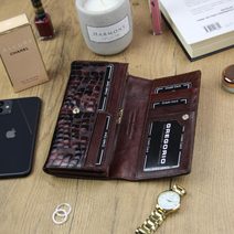Černá praktická dámská kabelka přes rameno 5407-XL