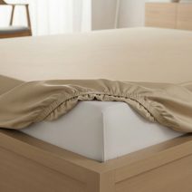 Saténové prostěradlo LUXURY COLLECTION 140x200cm bílé