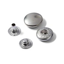 Knoflík stiskací ANORAK 15 mm ČERNÝ NIKL náhradní