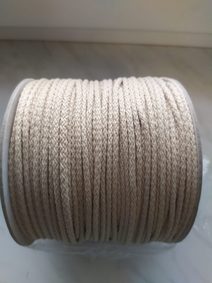 Polyesterová oděvní šňůra 4 mm barevná návin 100 m