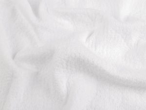 Bavlněný vatelín / rouno 135 g/m² šíře 244 cm Freudenberg metráž