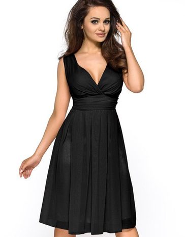 Včera dorazily šaty Kartes i jeden nový model