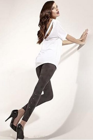 Móda dámských legín může začít