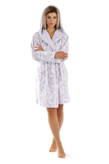 Krátky župan Flora sivý: Hebký rituál každodenného pohodlia