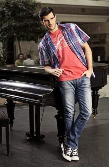 V nabídce několik kousků oblečení COEXIS