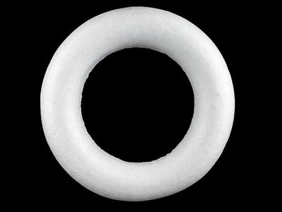 Věnec Ø29 cm polystyren seříznutý{% if product.brand.name %} – Stoklasa{% endif %}