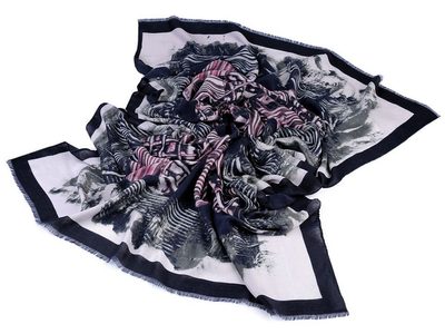 Šála vzorovaná 90x180 cm{% if product.brand.name %} – Stoklasa{% endif %}