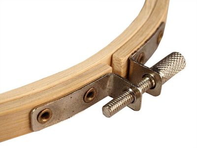 Vyšívací kruh bambusový Ø19,7 cm{% if product.brand.name %} – Stoklasa{% endif %}