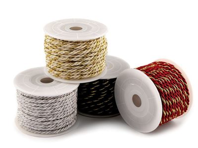 Šňůra kroucená s lurexem Ø3 mm návin 10 m{% if product.brand.name %} – Galanterka{% endif %}