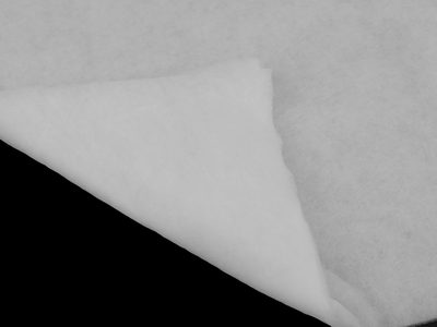 Vatelín 150 g/m² šíře 155 cm Freudenberg METRÁŽ{% if product.brand.name %} – Stoklasa{% endif %}