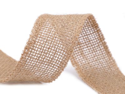 Jutová stuha šíře 40 mm METRÁŽ{% if product.brand.name %} – Stoklasa{% endif %}
