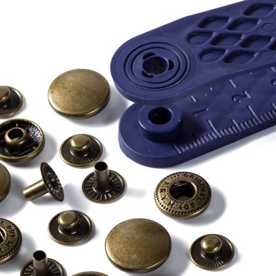 Knoflík stiskací ANORAK 15 mm STAROMOSAZ – fotka 1