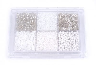 Korálky skleněné sada 80g bílá{% if product.brand.name %} – Galanterka{% endif %}