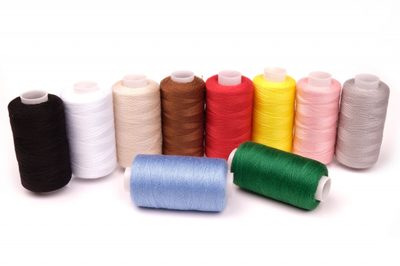 Nitě polyesterové  40/2 1000m{% if product.brand.name %} – Galanterka{% endif %}
