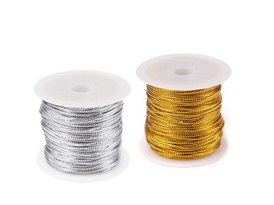 Šnůrka s lurexem Ø2 mm kulatá, vánoční{% if product.brand.name %} – Stoklasa{% endif %}