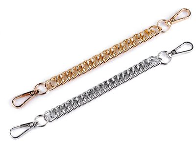 Řetízek / ucho na kabelku s karabinou délka 25 cm{% if product.brand.name %} – Stoklasa{% endif %}