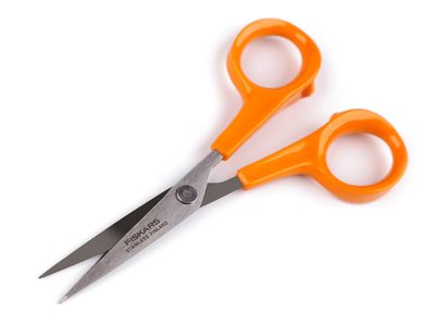 Vyšívací nůžky Fiskars délka 13 cm{% if product.brand.name %} – Stoklasa{% endif %}