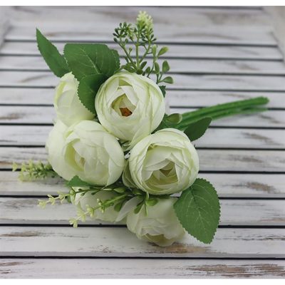 kytice ranunculus 27 cm, KRÉMOVÁ - 20 x 13 x 27 cm{% if product.brand.name %} – Morex{% endif %}