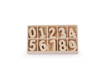 Dřevěná čísla v krabici{% if variant.name %} – 2 (2.7cm) přírodní sv.{% endif %}