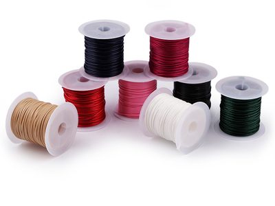 Šňůrka hlazená, lesklá Ø1 mm{% if product.brand.name %} – Stoklasa{% endif %}