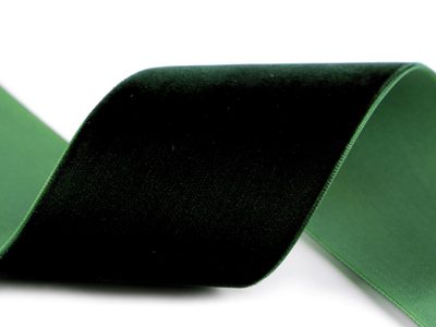 Sametová stuha šíře 50 mm{% if variant.name %} – 4 zelená tmavá{% endif %}